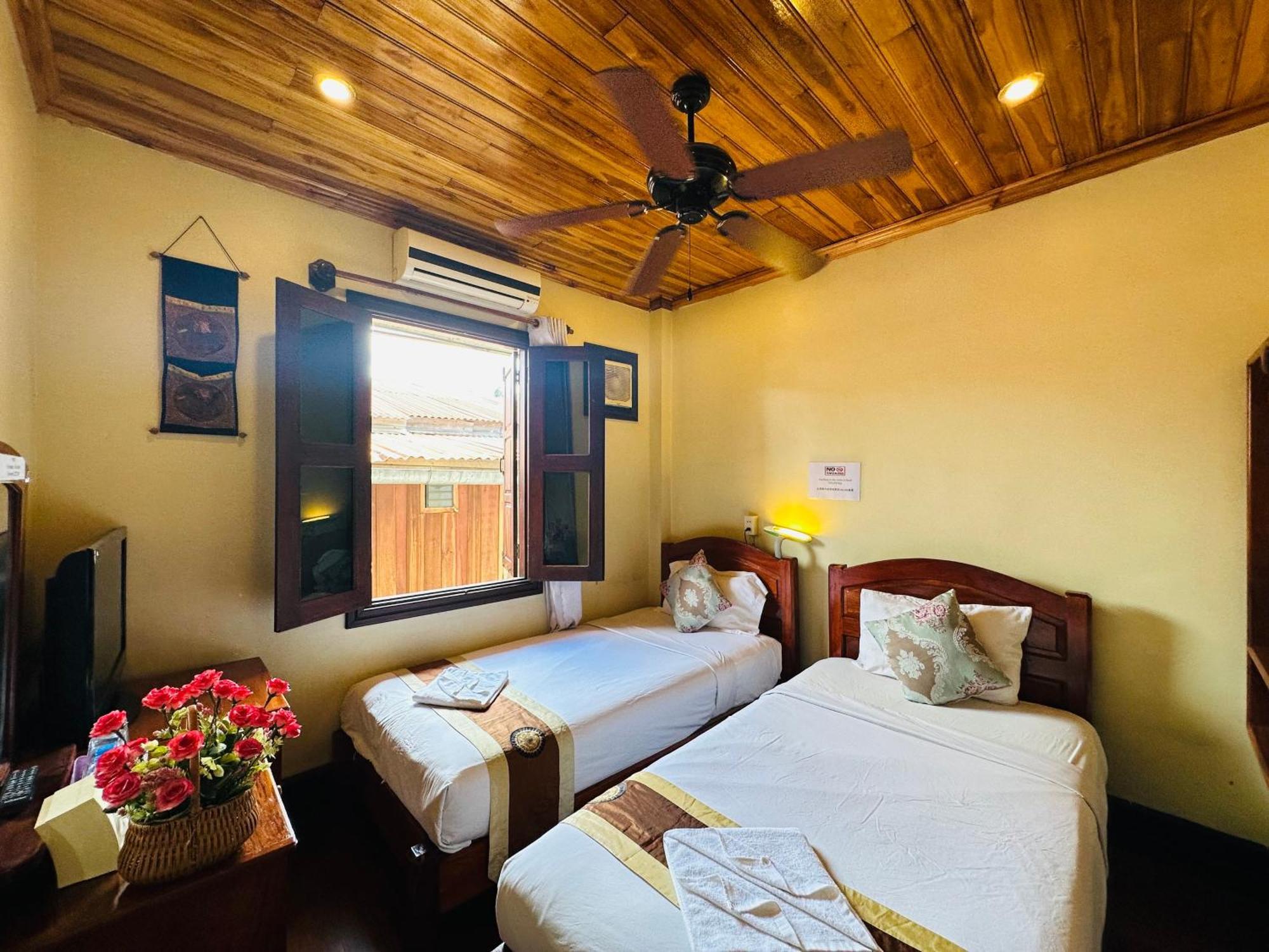 Anisa Mekong Riverside Villa Luang Prabang Exterior foto