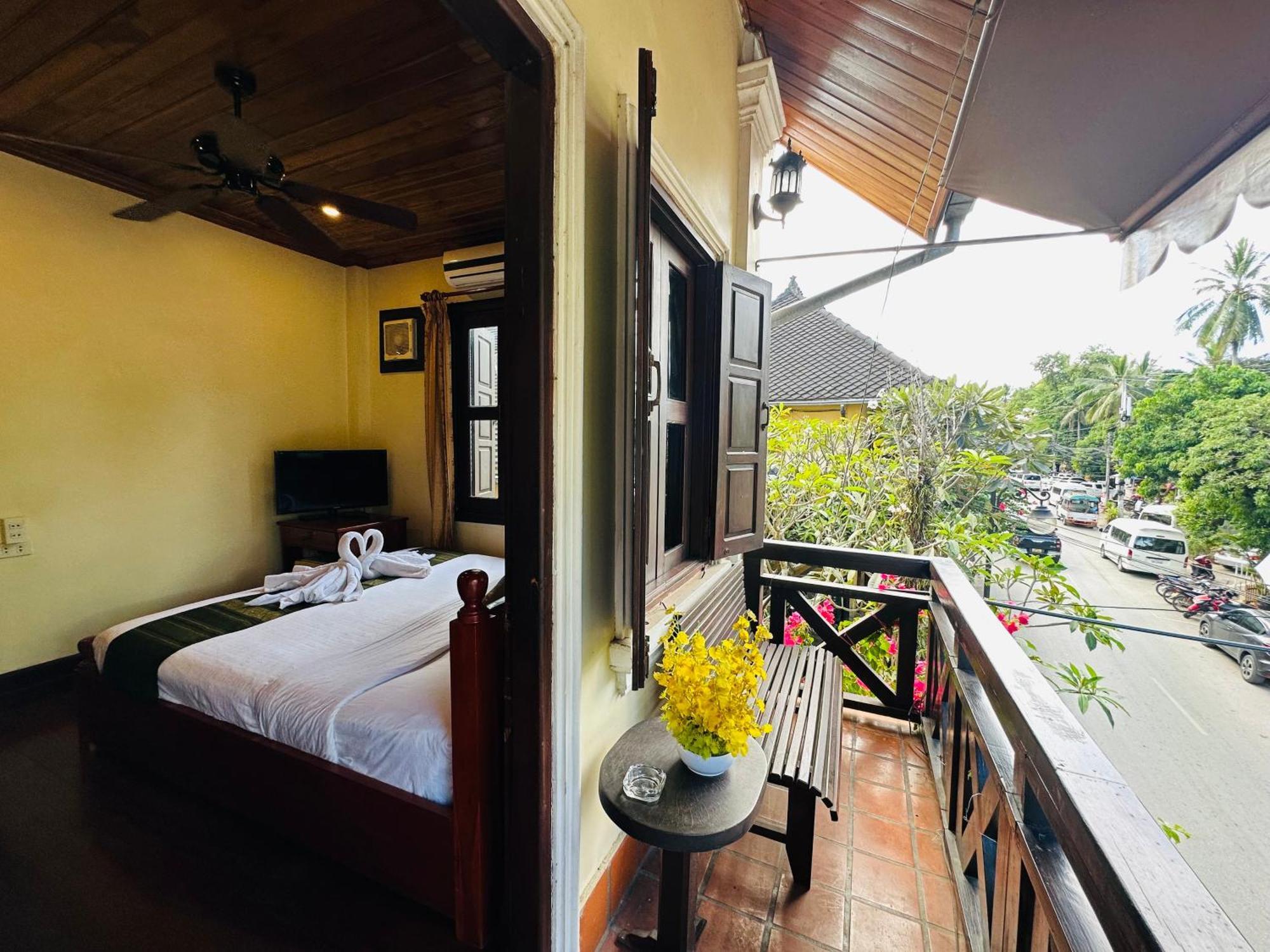 Anisa Mekong Riverside Villa Luang Prabang Exterior foto
