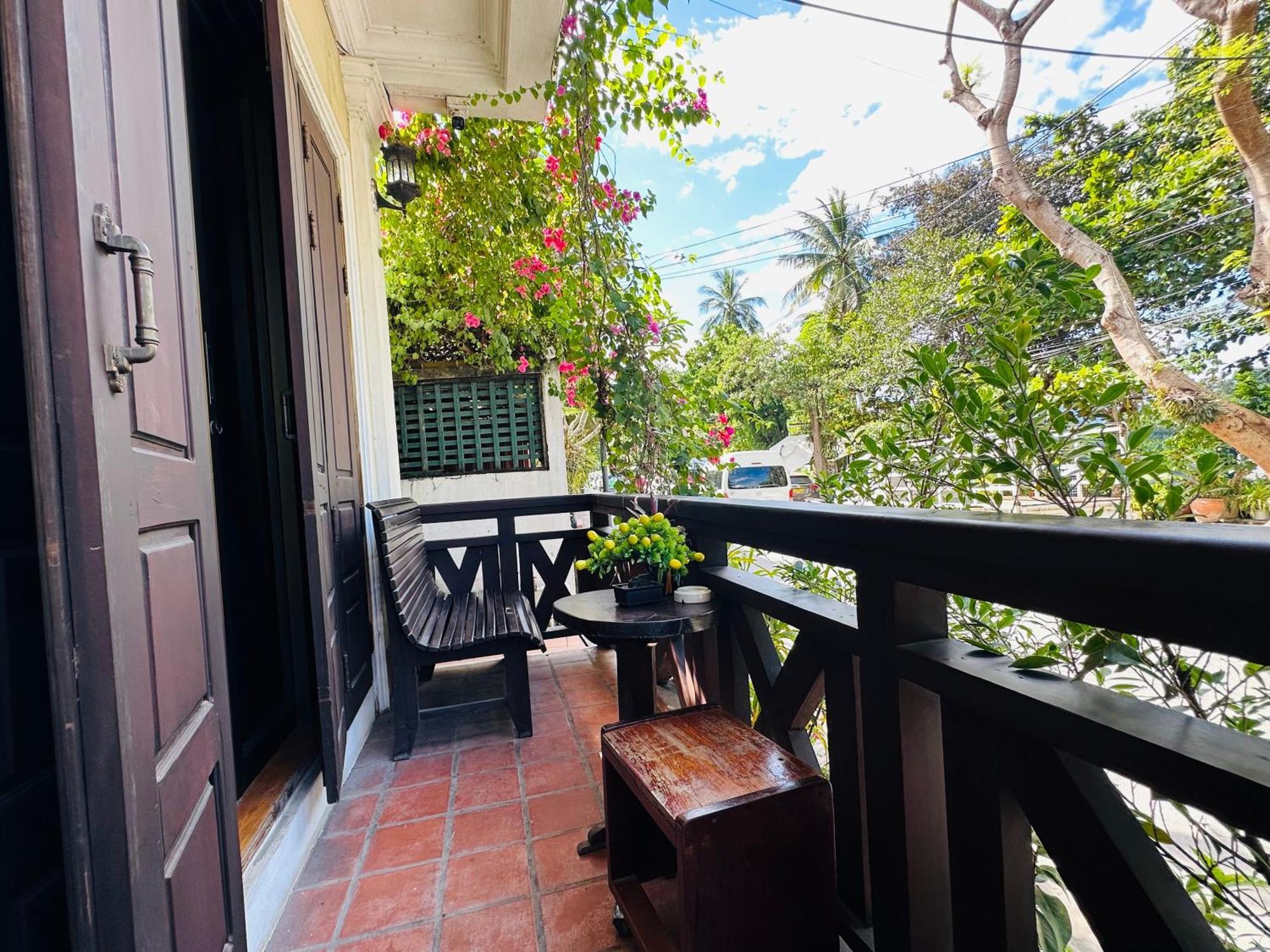 Anisa Mekong Riverside Villa Luang Prabang Exterior foto